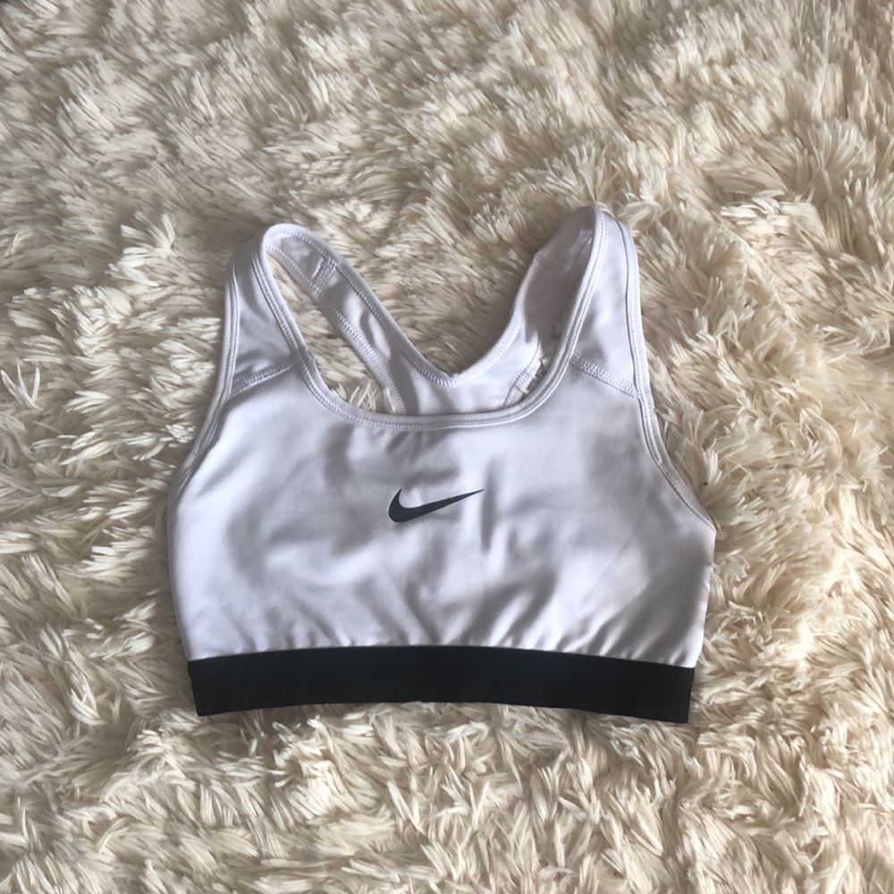 Nike dry fit sports bra
